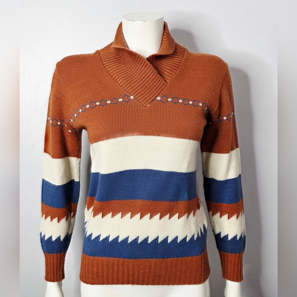 Vintage‎ 1960s MOD Striped Knit Sweater with Collar